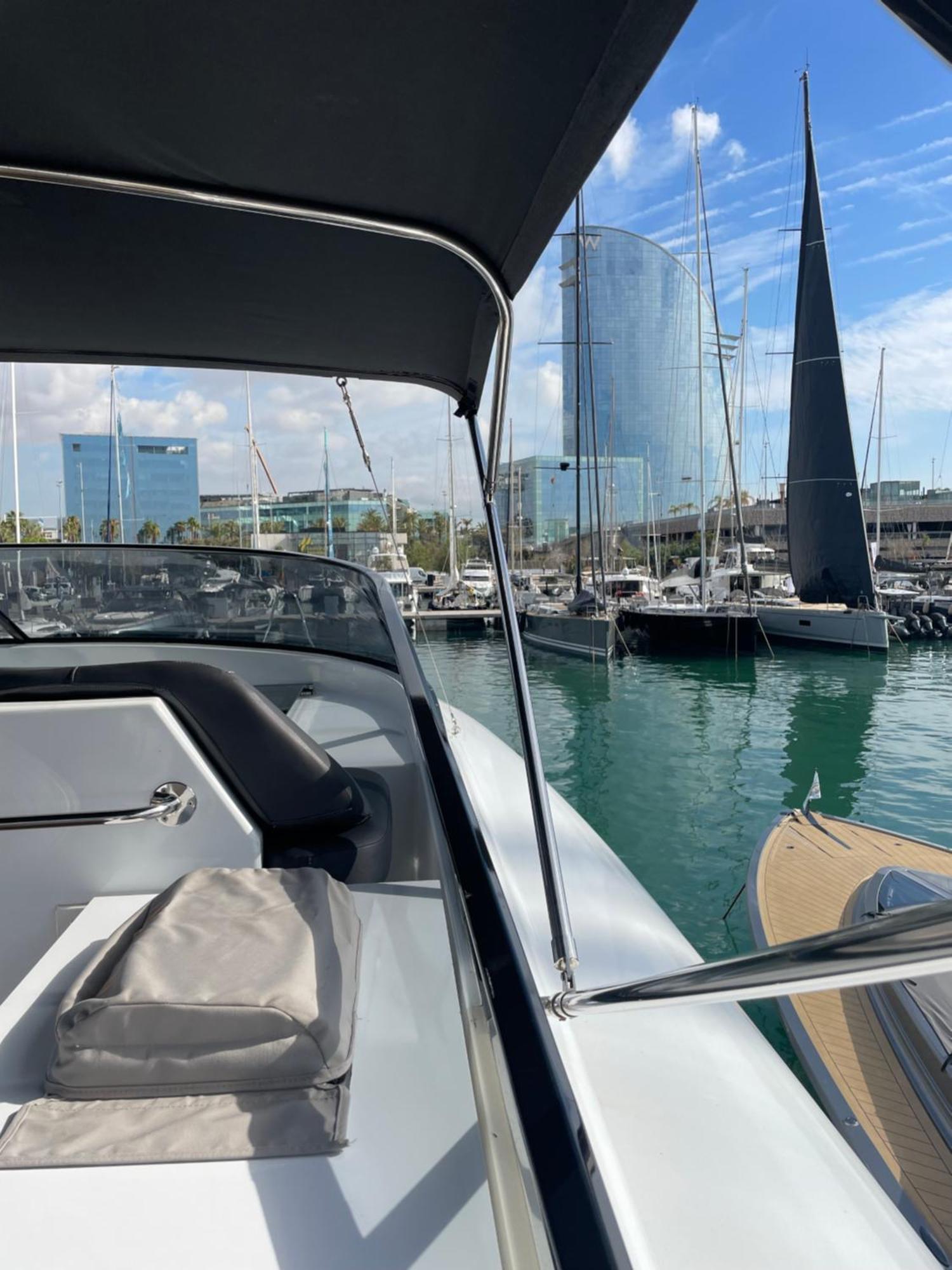 巴塞罗那 Motoryacht 21 Avec Equipage酒店 外观 照片